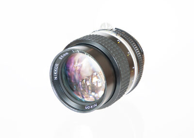 Nikkor 85mm f2 Ai-S