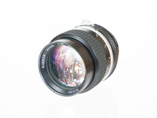 Nikkor 85mm f2 Ai-S